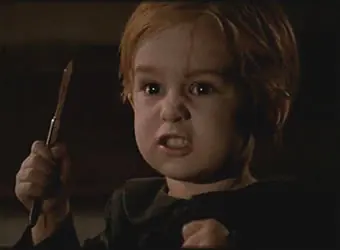 Q paso con el nene del cementerio de animales? (Miko Hughes)