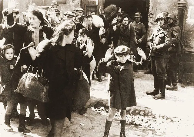 El día a día en el gueto de Varsovia… escondido en latas