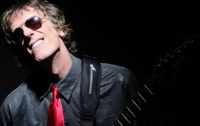 "El Flaco" Spinetta - El Post Que Se Merece