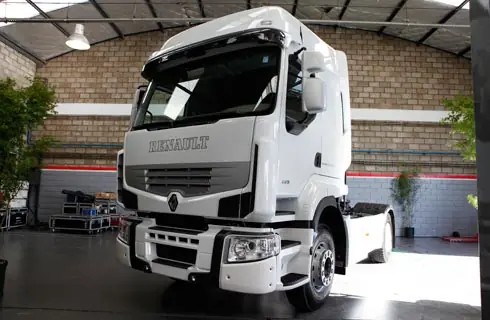 Renault: Premium Lander 440 Optidriver