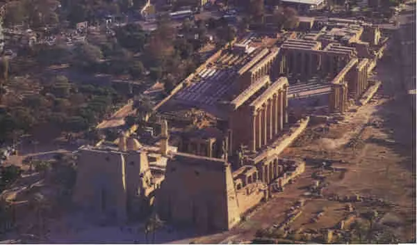Templos egipcios: KaRnak