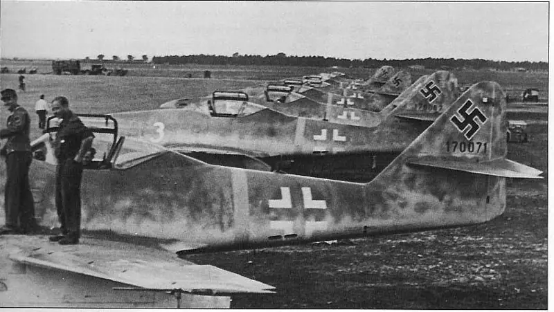 Los diez ases de la aviacion mundial