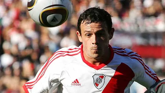 La lesion de Adalberto ¿desendera river por esto?