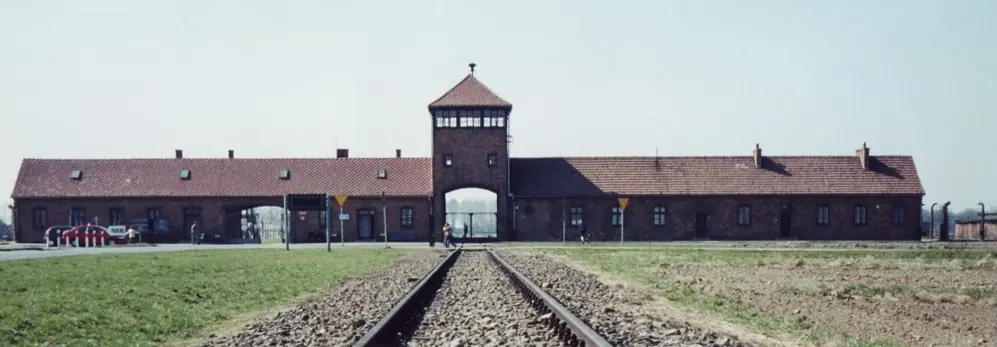 Recordando el campo de concentracion nazi "Auschwitz&qu