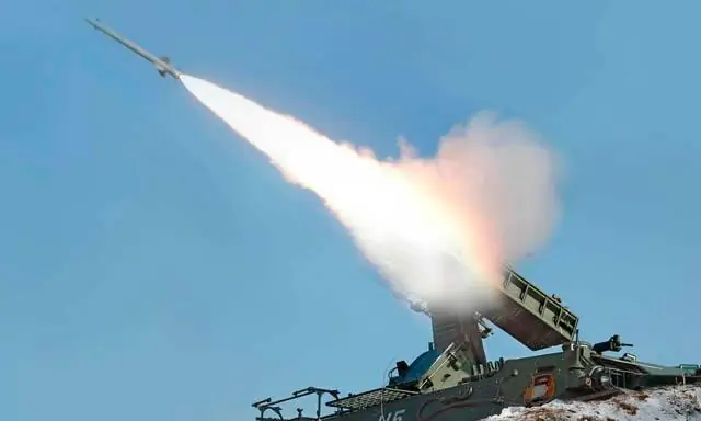 Corea del Norte amenaza con más tensiones ante ensayo milit