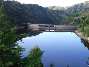 Proyecto Represa Económica - Por Juan Varga