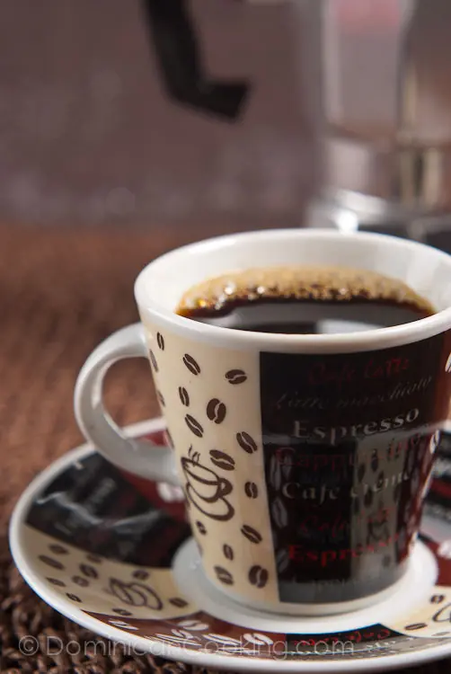 Café, Aquí y Allá