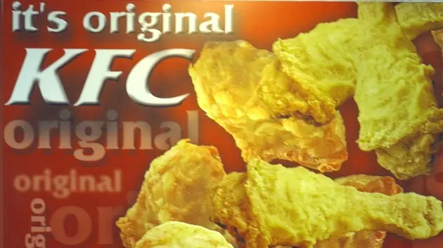 Descubren sustancia cancerígena en productos KFC