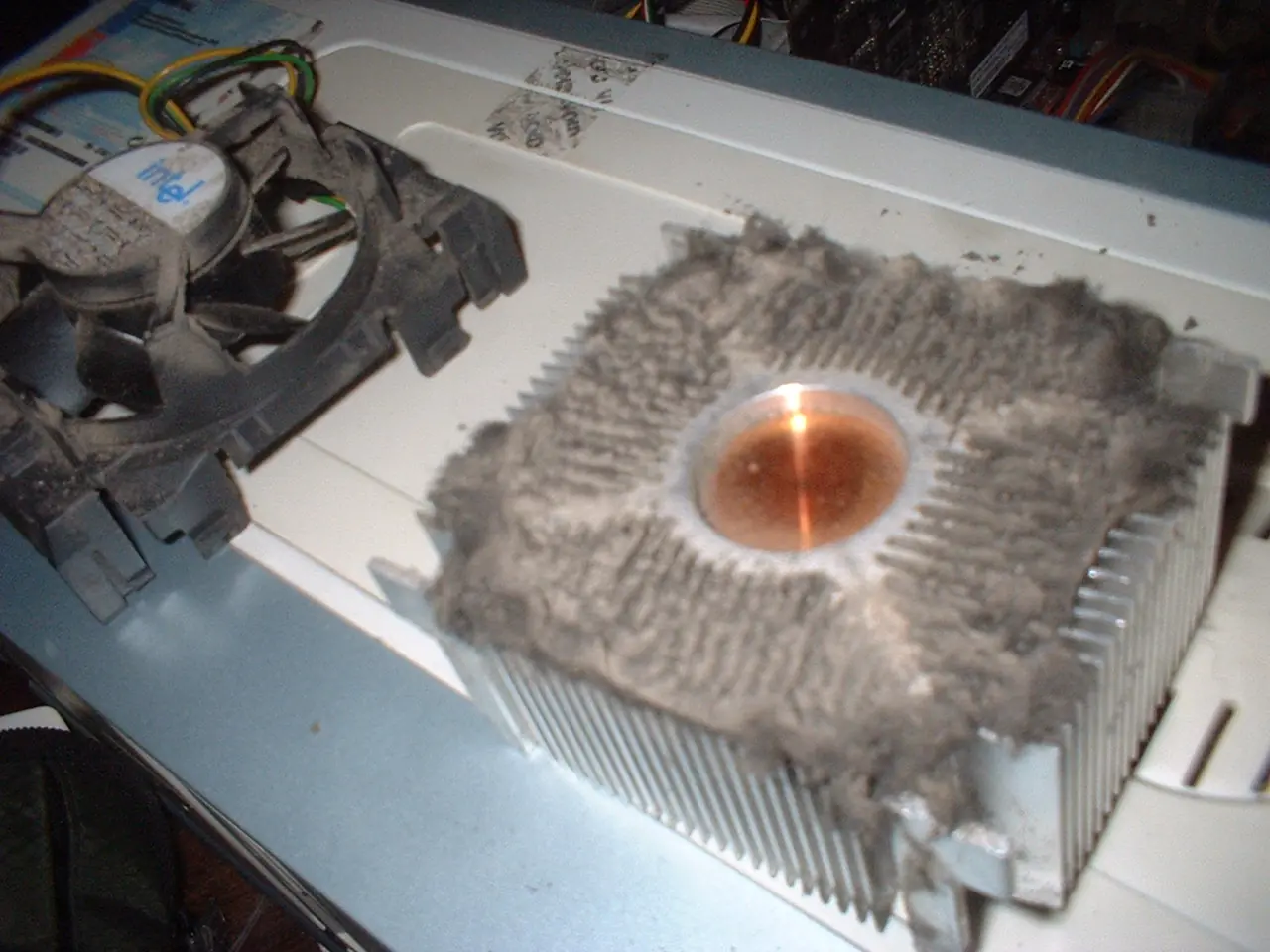 Mi BIOS marcaba unos 95ºC en el CPU...