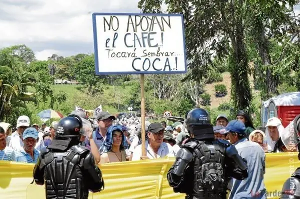 Colombia al borde del desplome