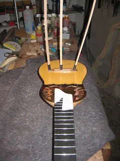 Como construir un charango laukeado o excavado