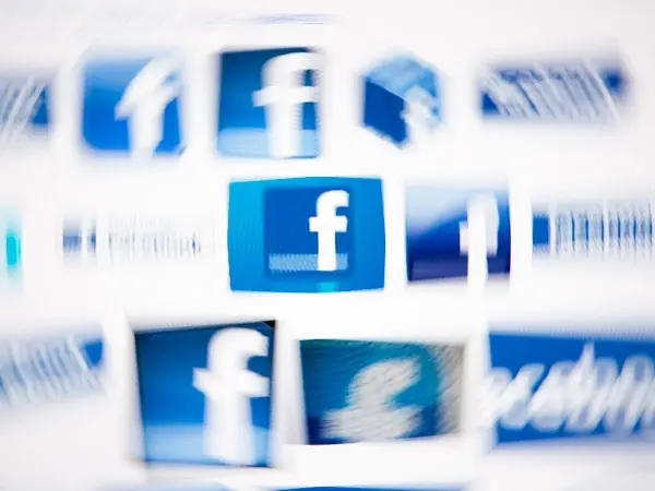 Facebook combate las estafas online