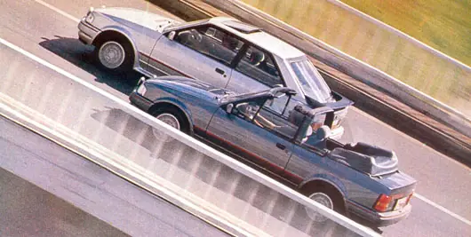 dos autos que marcaron la decada de los 90"
