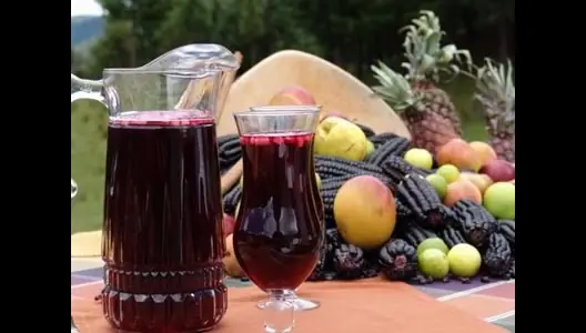 Como preparar chicha morada de peru
