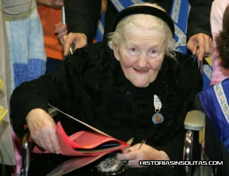 Irena Sendler, gran historía merece la pena leerla.