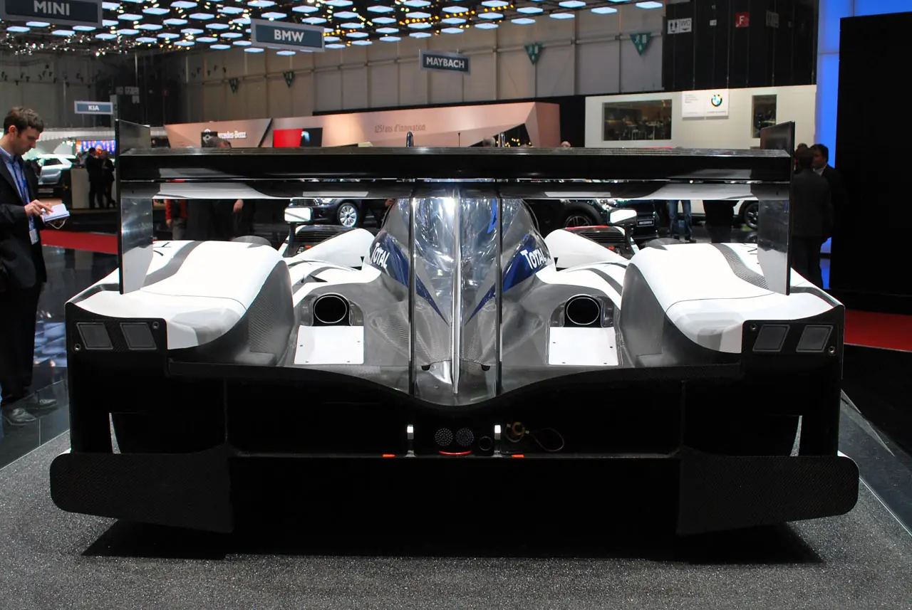 Peugeot 908 HYbrid4!!