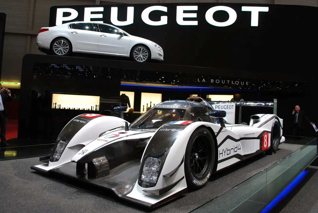 nuevo 908 hybrid4