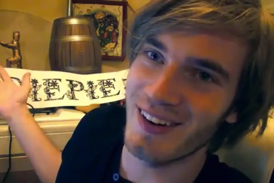 homenaje a pewdiepie (muchas imágenes)