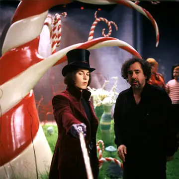 Biografía de Tim Burton.Y creaciones,peliculas + Extras