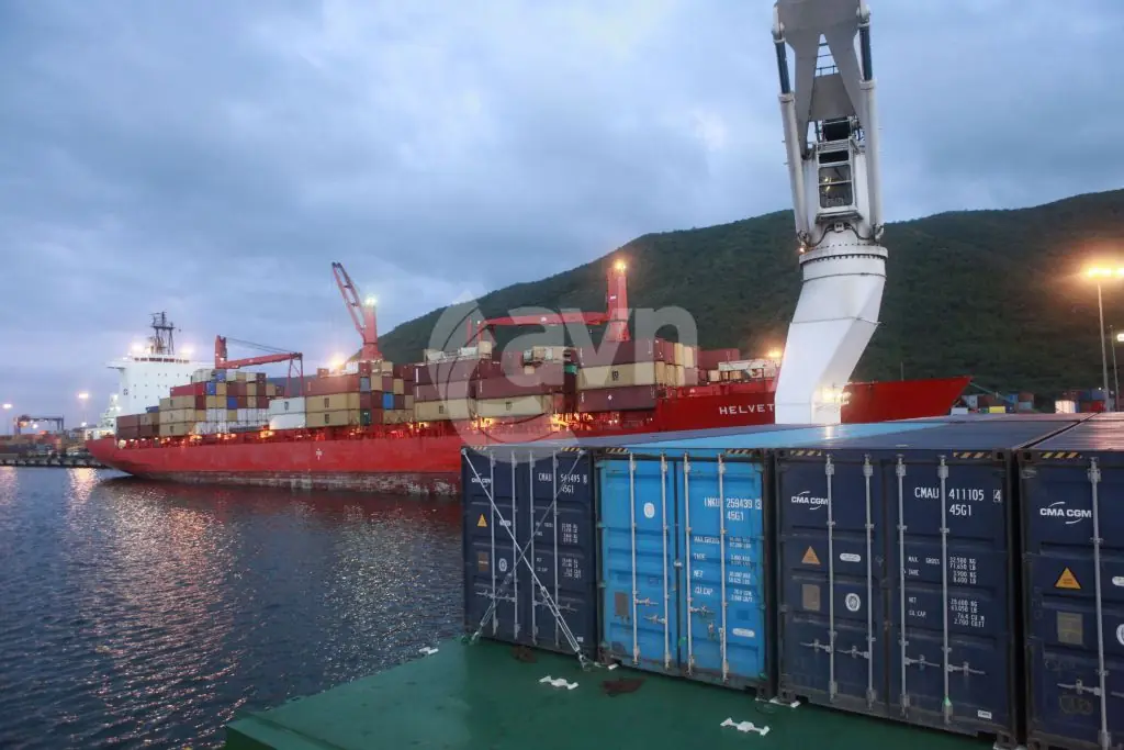 Llega a Venezuela Barco con Equipamiento Militar Ruso