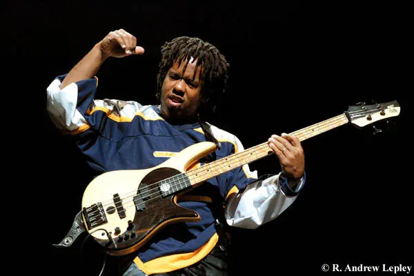 Victor  Wooten
