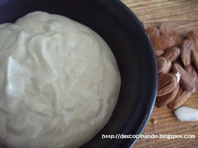 Almonesa (CV) (salsa tipo mayonesa crudivegana) Foto-Receta!