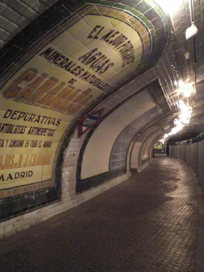 metro