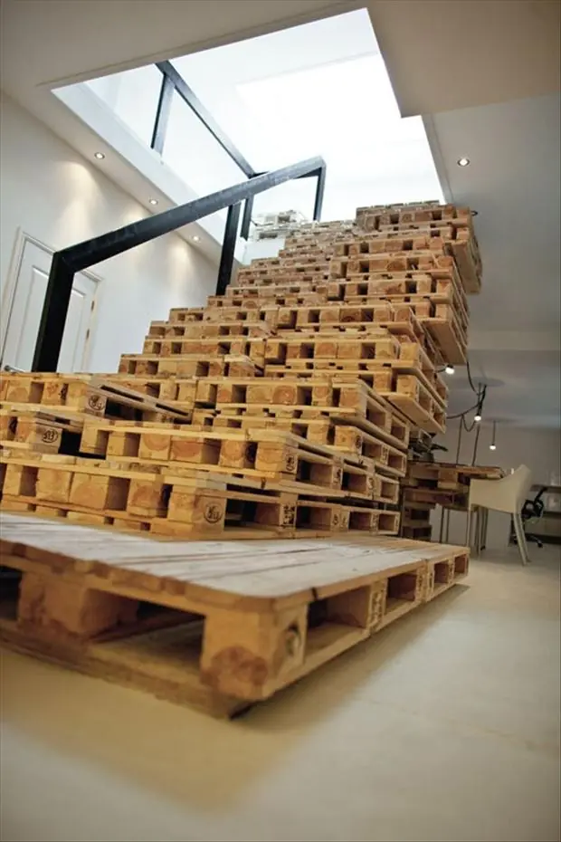 PALLETS