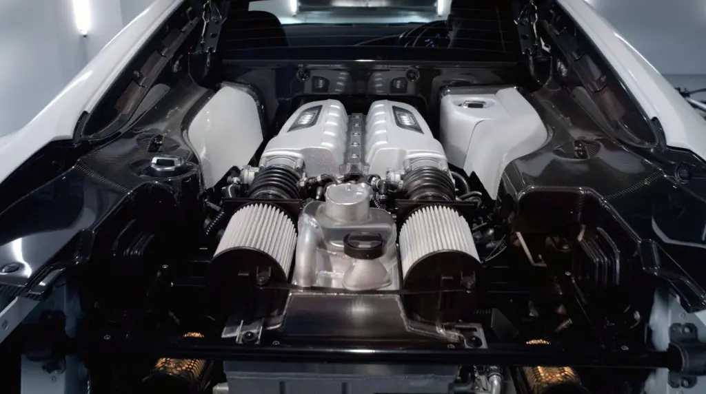 Audi R8 V10 Plus (2013)