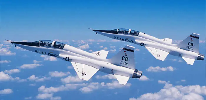 Aviones de Entrenamiento Avanzados