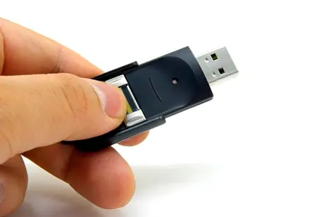 Anti Autorun.inf  (virus de memorias usb)