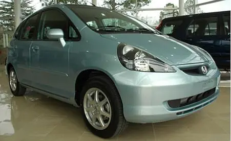 Los Honda Fit se pueden prender fuego.