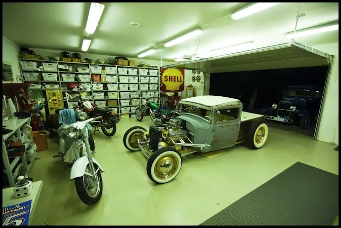 Garages' Hot Rod