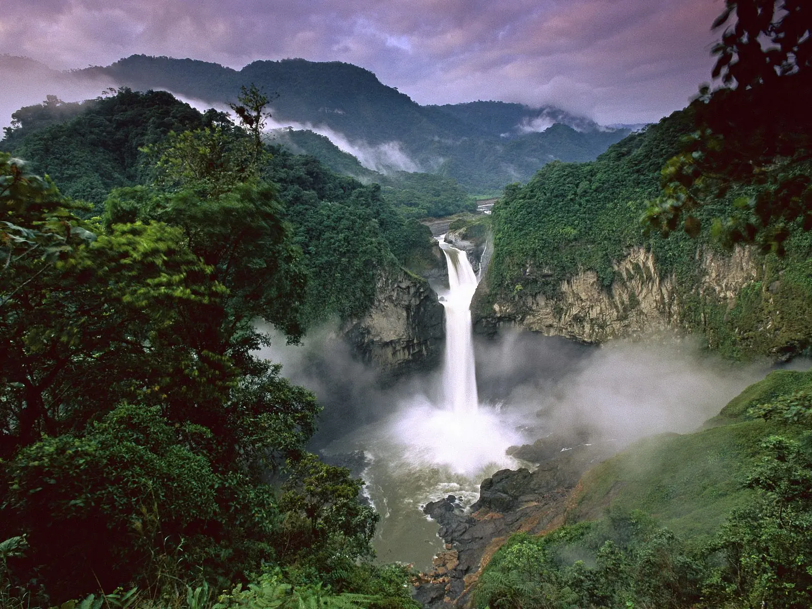 10 razones por las que debes visitar Ecuador... Mi pais!!!!