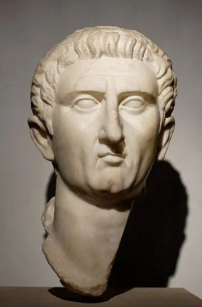 emperadores romanos