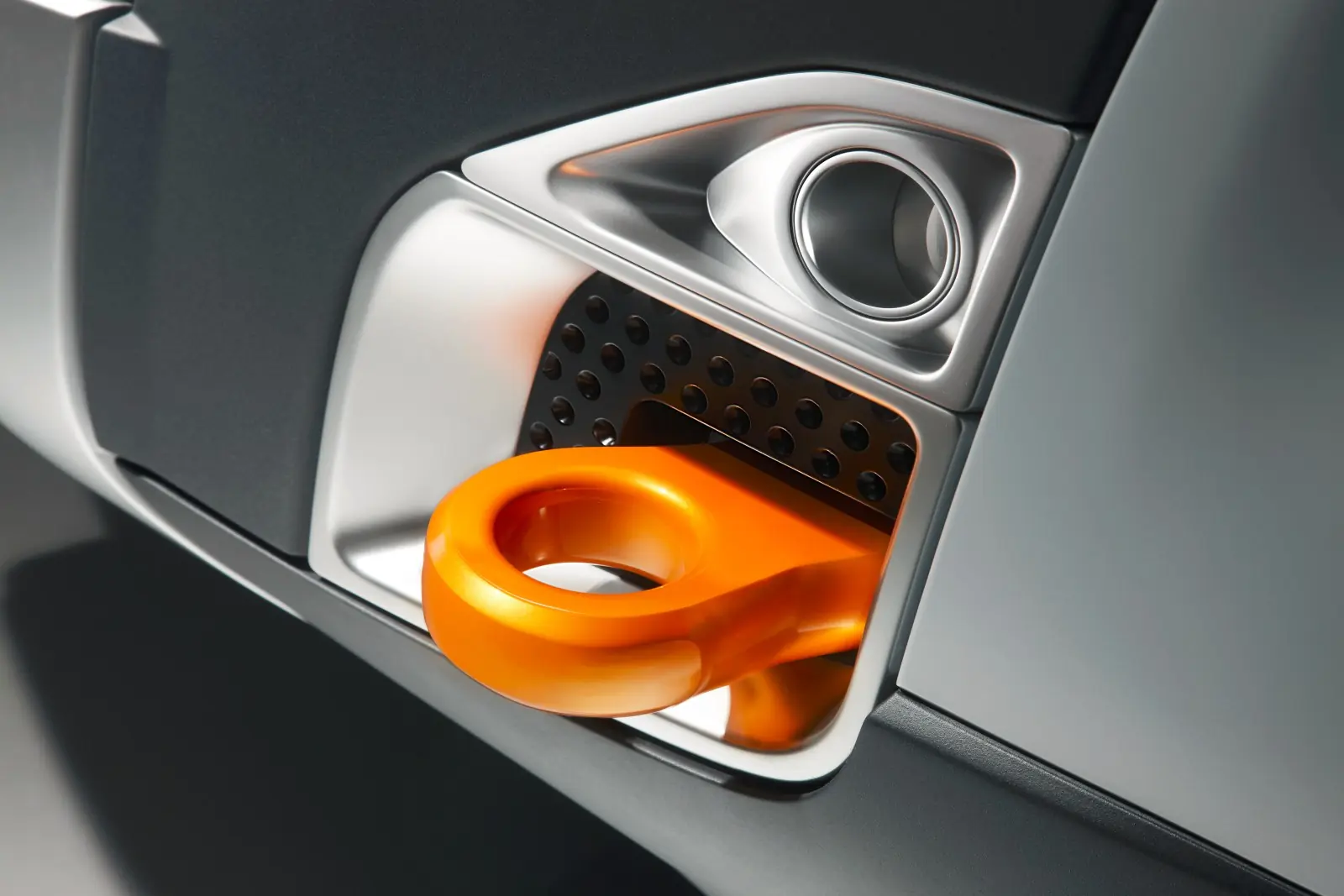 land rover dc100 concept