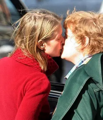 Miranda (Sex and the City) y su pareja lesbiana