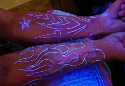 tatuajes fosforecentes