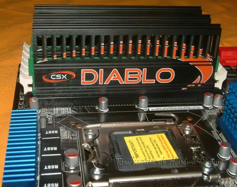 Como ensamblar un procesador Corei7 + Disipador