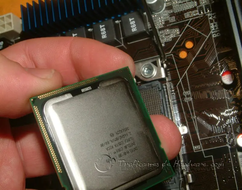 Como ensamblar un procesador Corei7 + Disipador