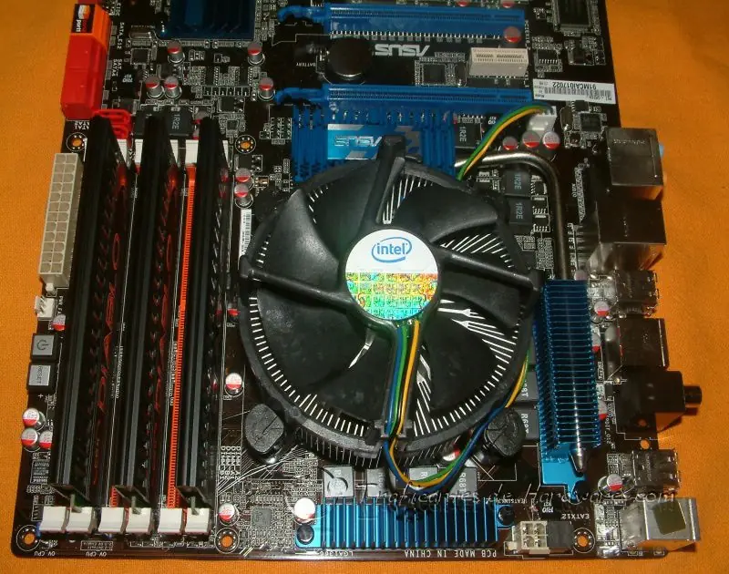 Como ensamblar un procesador Corei7 + Disipador