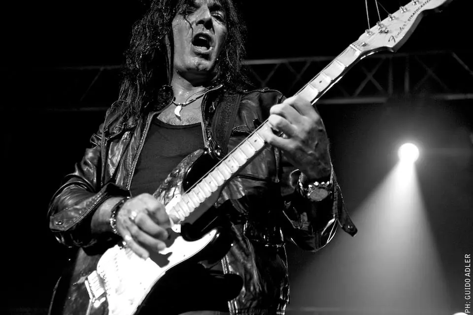 Walter Giardino TEMPLE & Joe Lynn Turner