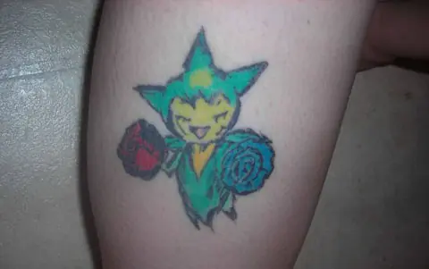 tatuajes en los ojos