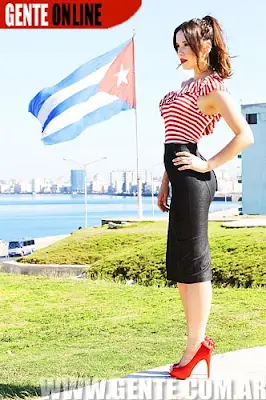 mas linda?