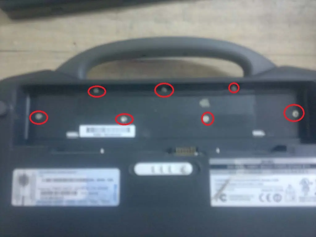 desarmar netbook