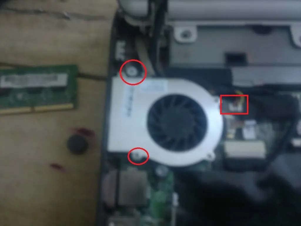Desarmar netbook exo 355 (gobierno)