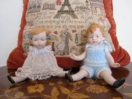 muñecas