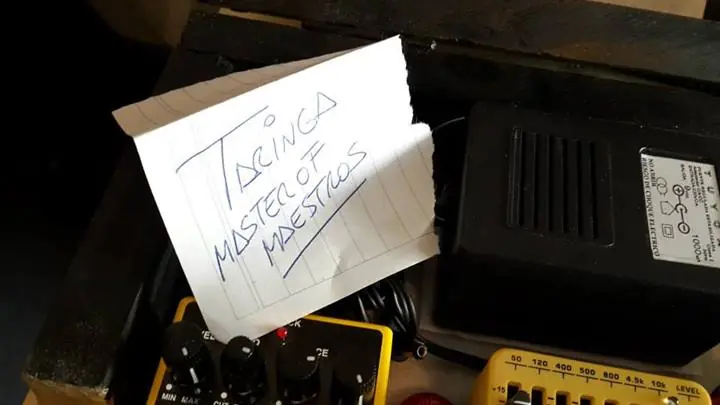 caja de pedales