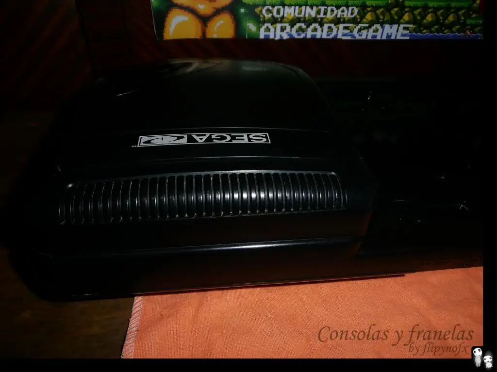 Consolas y franelas *Sega Genesis* (photo collection)