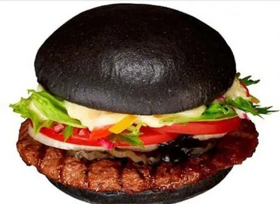 Cero discriminación: crean hamburguesa negra